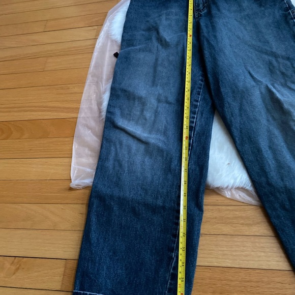 Fall Creek jeans - Picture 4 of 4